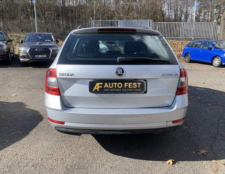 Škoda Octavia Kombi 1,6 l 85 kw