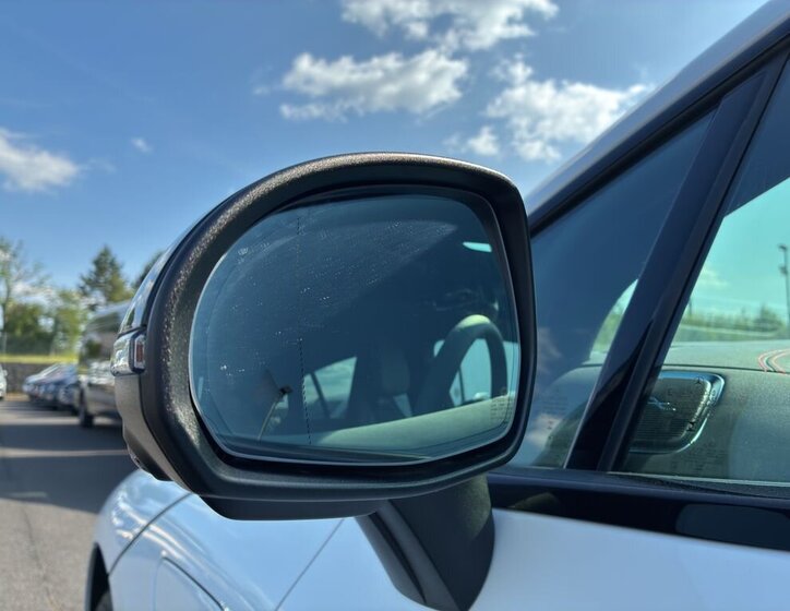 Mercedes-Benz EQE Sedan / Limuzína 0,0 215 kw