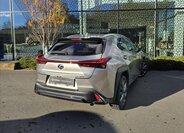 Lexus UX 300h Hatchback 2,0 l 146 kw