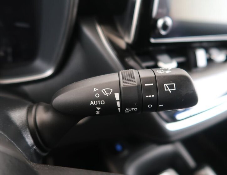 Toyota Corolla Kombi 1,8 l 72 kw