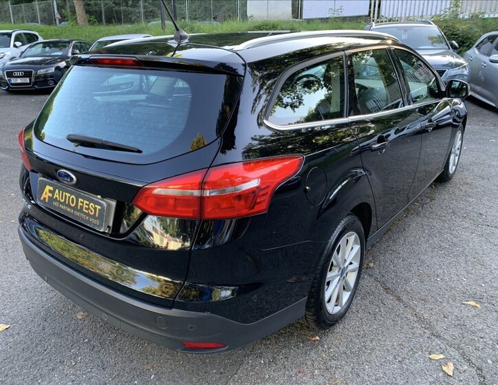 Ford Focus Kombi 1,5 l 88 kw