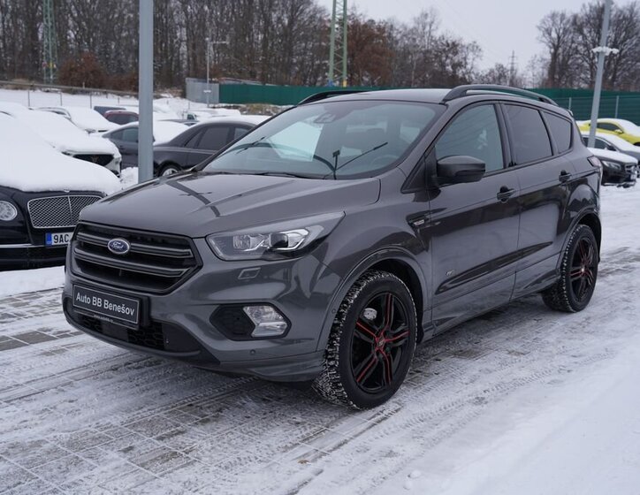 Ford Kuga SUV 2,0 l 132 kw