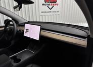 Tesla Model Y 31