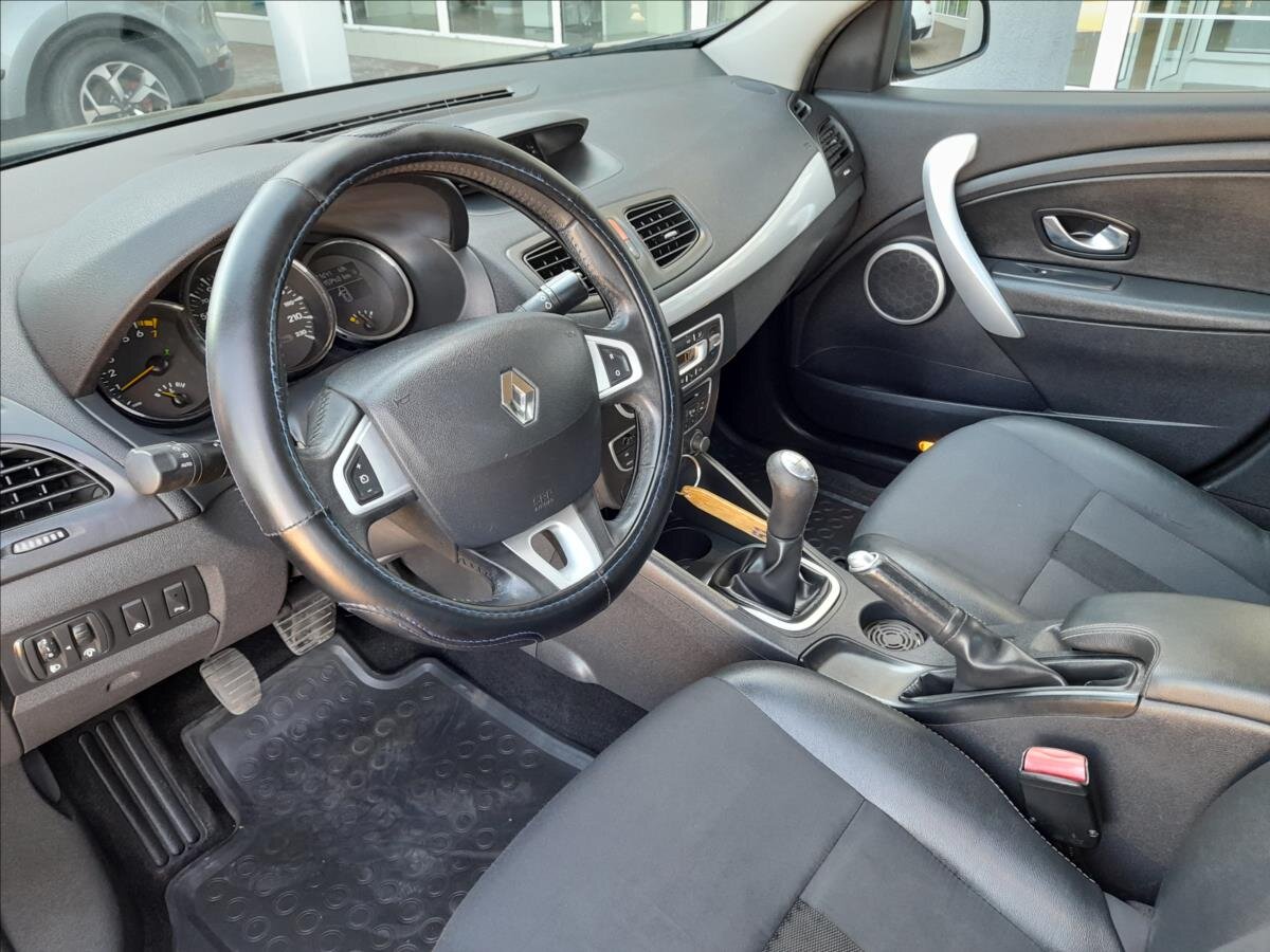 Renault Fluence Sedan / Limuzína 1,6 l 81 kw