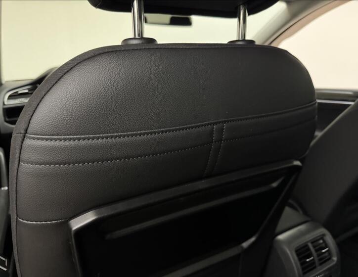 Volkswagen Touran 38