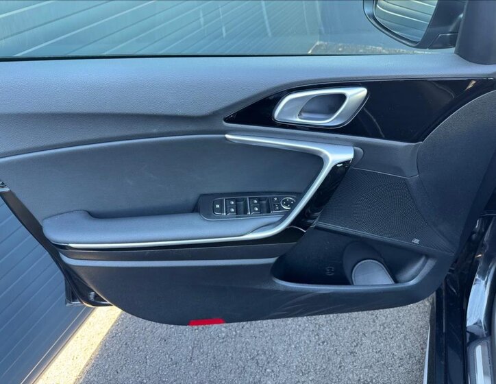 KIA ProCeed Kombi 1,5 l 117 kw