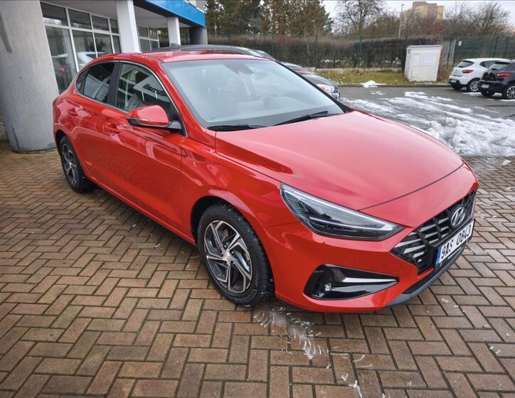 Hyundai i30 Hatchback 998,0 88 kw