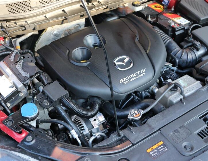 Mazda CX-5 SUV / Terénní 2,2 l 129 kw