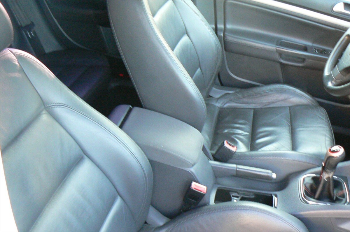 Volkswagen Golf Hatchback 1,4 l 59 kw