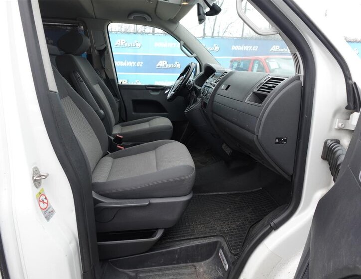 Volkswagen Caravelle Ostatní 2,0 l 132 kw