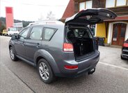 Citroën C-Crosser SUV 2,2 l 115 kw