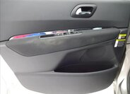 Peugeot 5008 MPV 1,6 l 115 kw