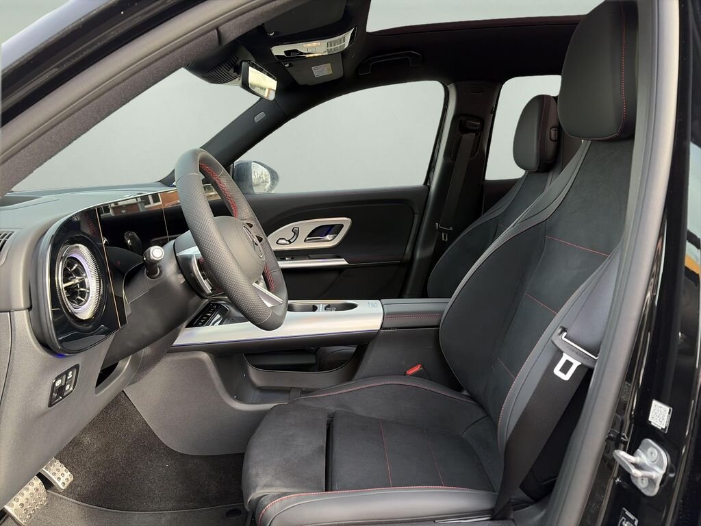 Mercedes-Benz GLB SUV / Terénní 0,0 260 kw