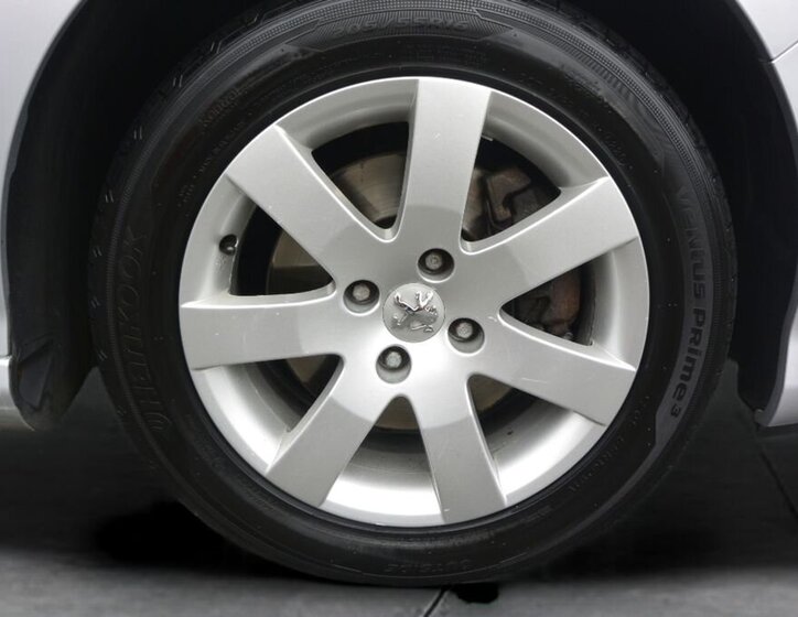 Peugeot 308 Kombi 2,0 l 110 kw