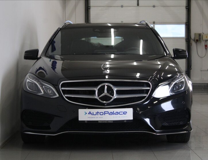 Mercedes-Benz Třídy E Kombi 3,0 l 190 kw