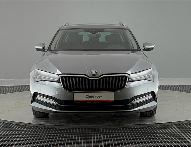Škoda Superb Kombi 2,0 l 110 kw