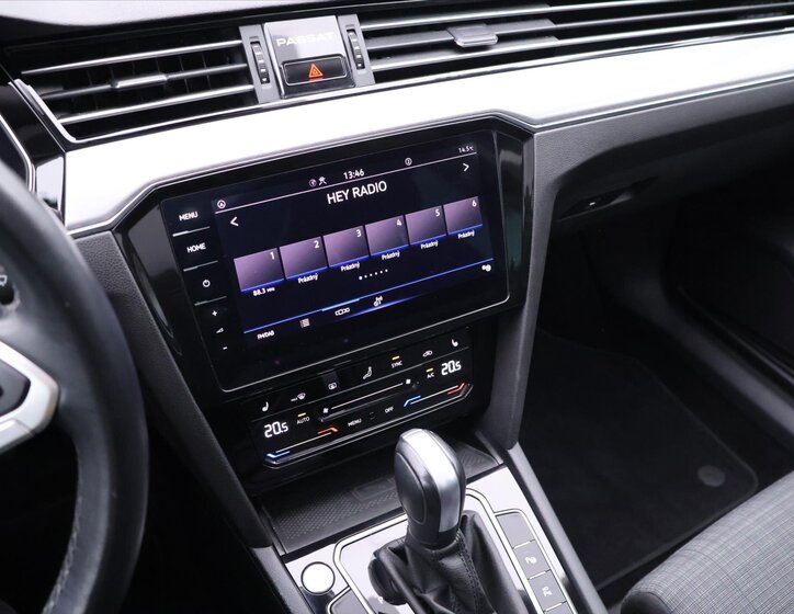 Volkswagen Passat Kombi 2,0 l 110 kw