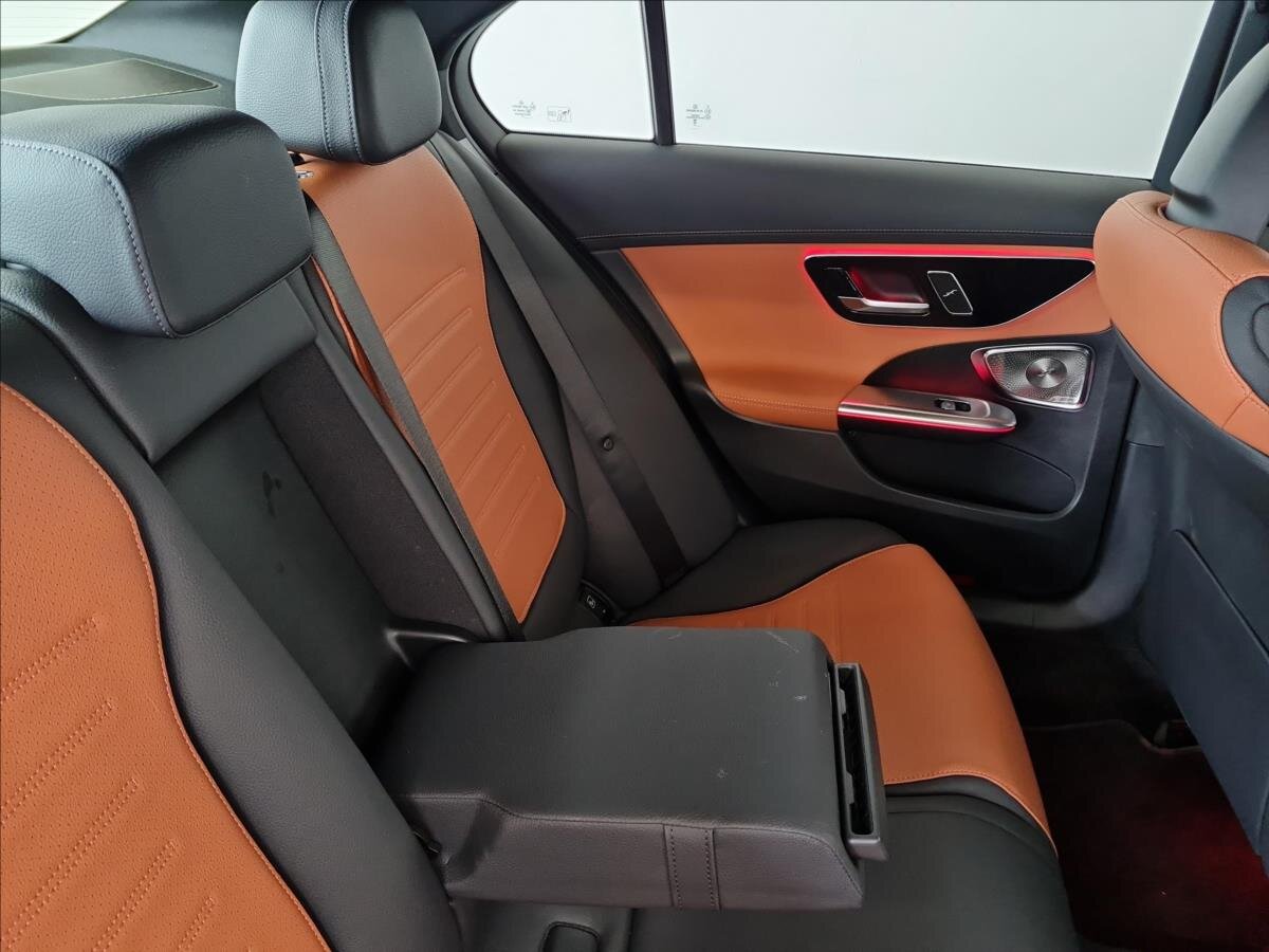 Mercedes-Benz Třídy C Ostatní 2,0 l 195 kw