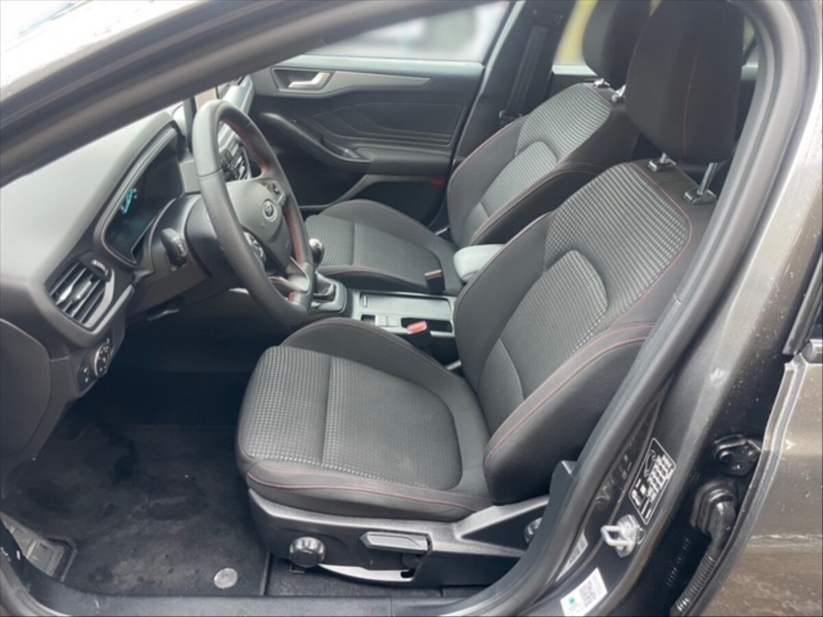 Ford Focus Kombi 999,0 114 kw