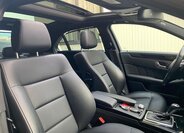 Mercedes-Benz Třídy E Sedan 2,2 l 120 kw