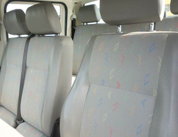 Volkswagen Transporter 18