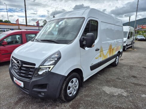 Opel Movano