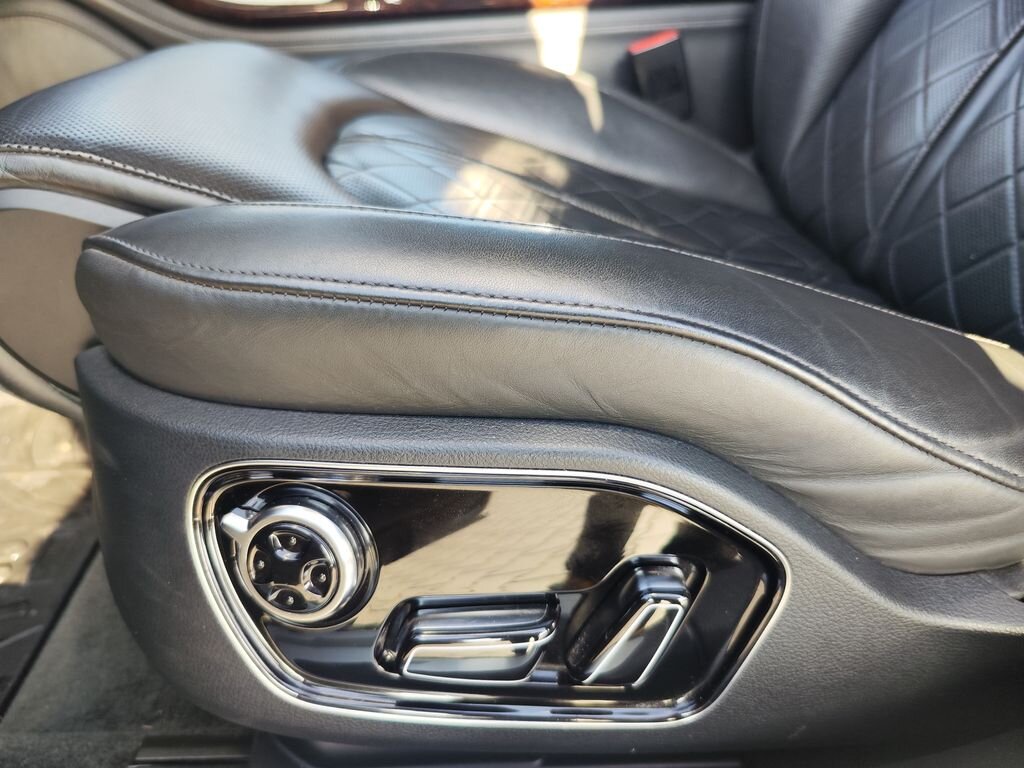 Audi A8 Sedan / Limuzína 3,0 l 190 kw