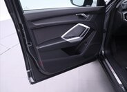 Audi Q3 SUV / Terénní 1,5 l 110 kw