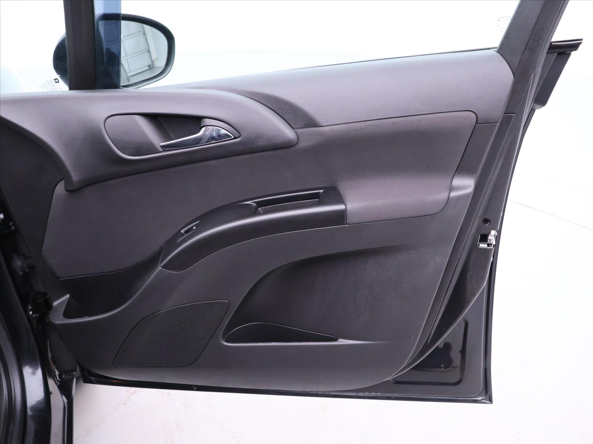 Opel Meriva MPV 1,4 l 88 kw