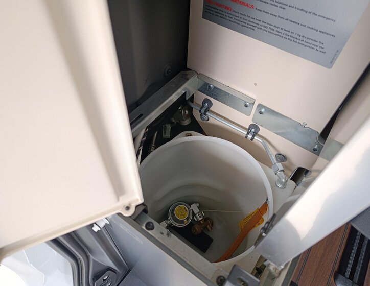 Mercedes-Benz Třídy V Kombi 2,1 l 140 kw