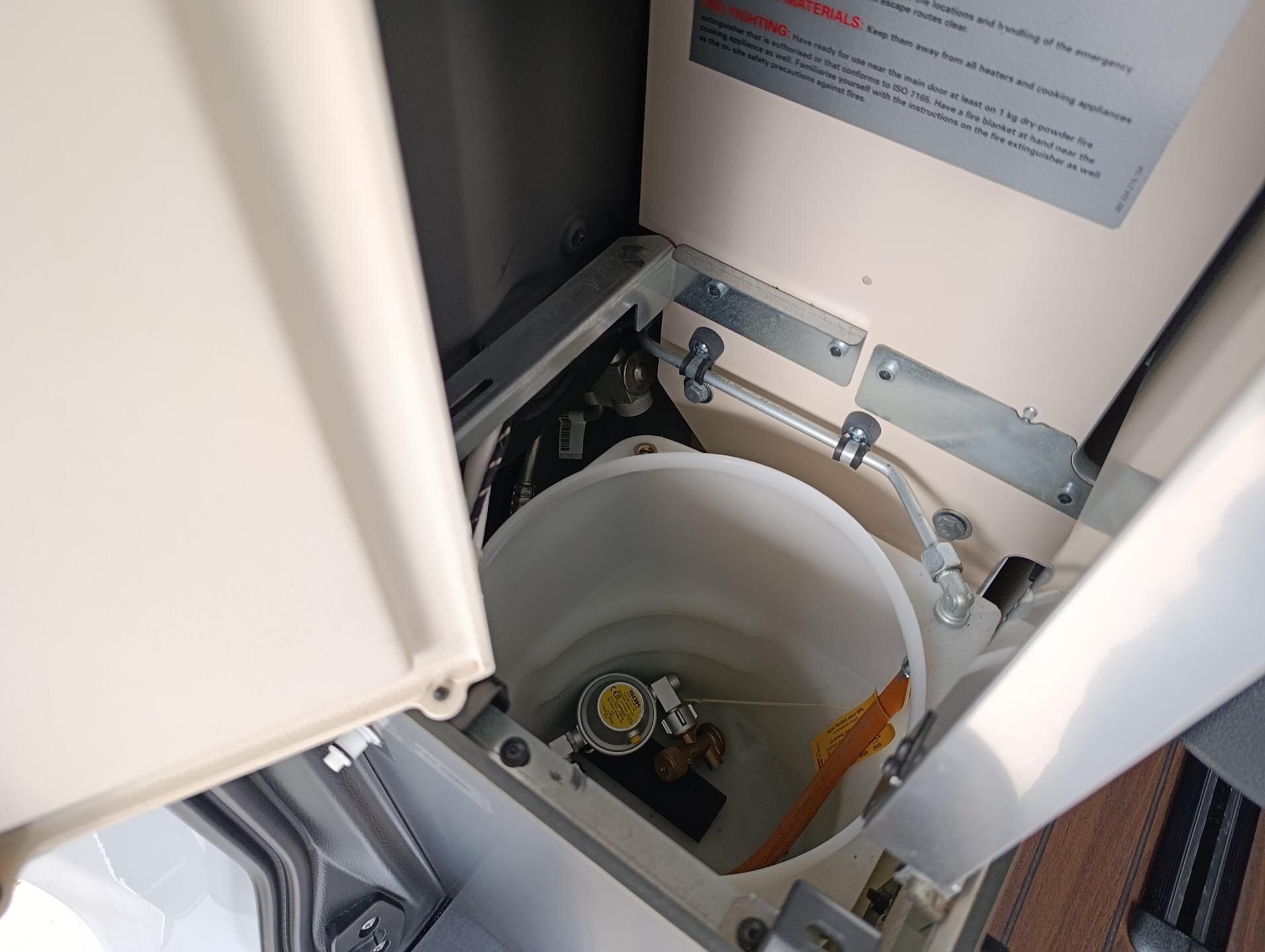 Mercedes-Benz Třídy V Kombi 2,1 l 140 kw