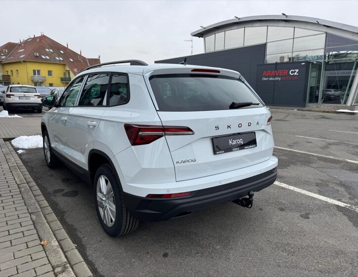 Škoda Karoq SUV 1,5 l 110 kw