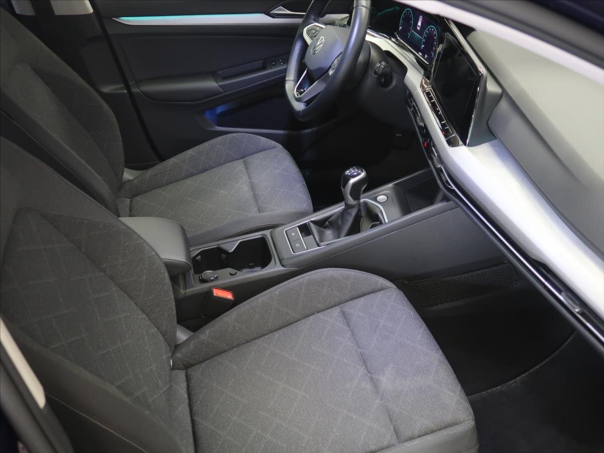 Volkswagen Golf Kombi 1,5 l 96 kw