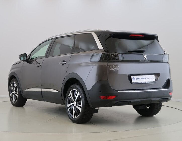 Peugeot 5008 SUV / Terénní 1,5 l 96 kw