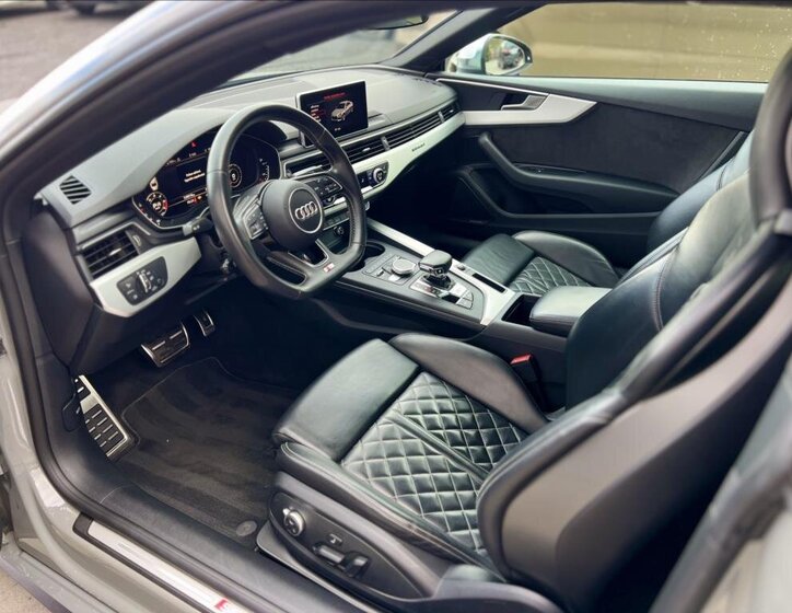 Audi S5 Kupé 3,0 l 255 kw