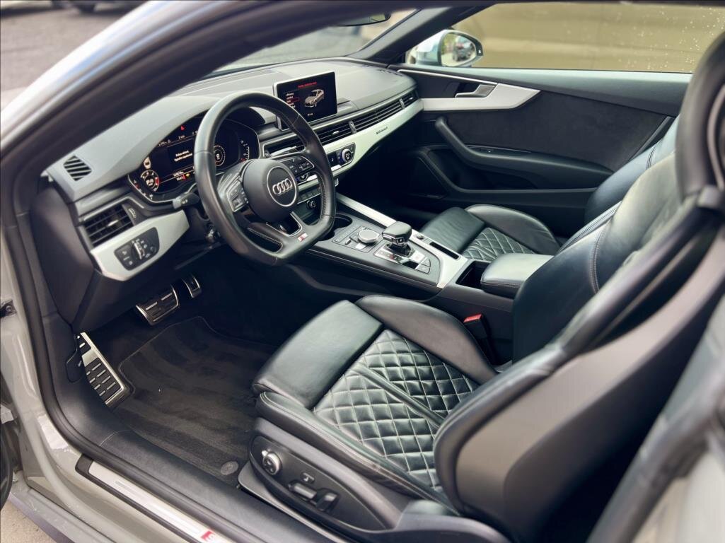Audi S5 Kupé 3,0 l 255 kw