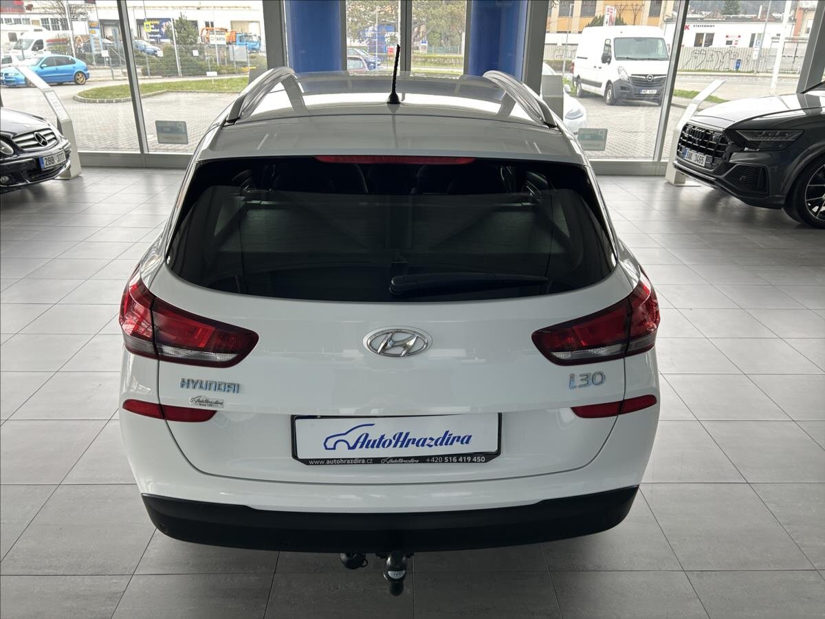 Hyundai i30 Kombi 1,4 l 103 kw