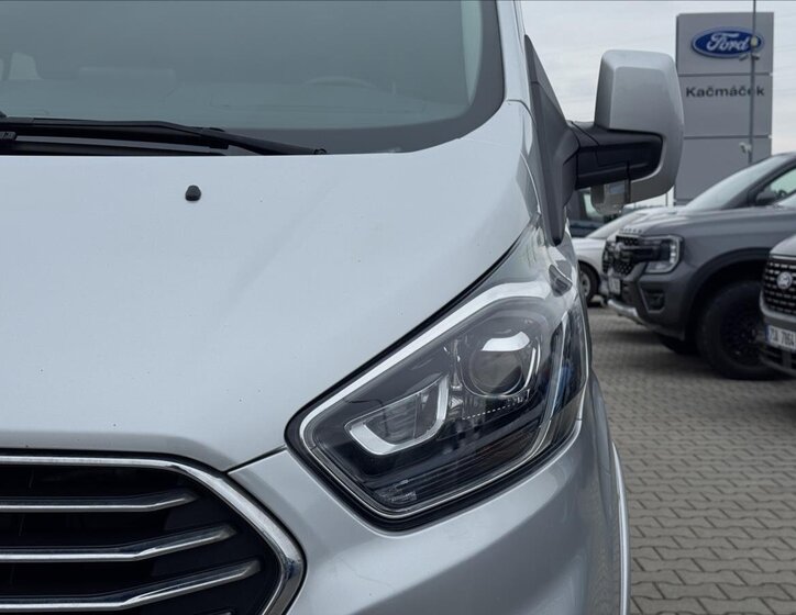 Ford Tourneo Custom Ostatní 2,0 l 136 kw
