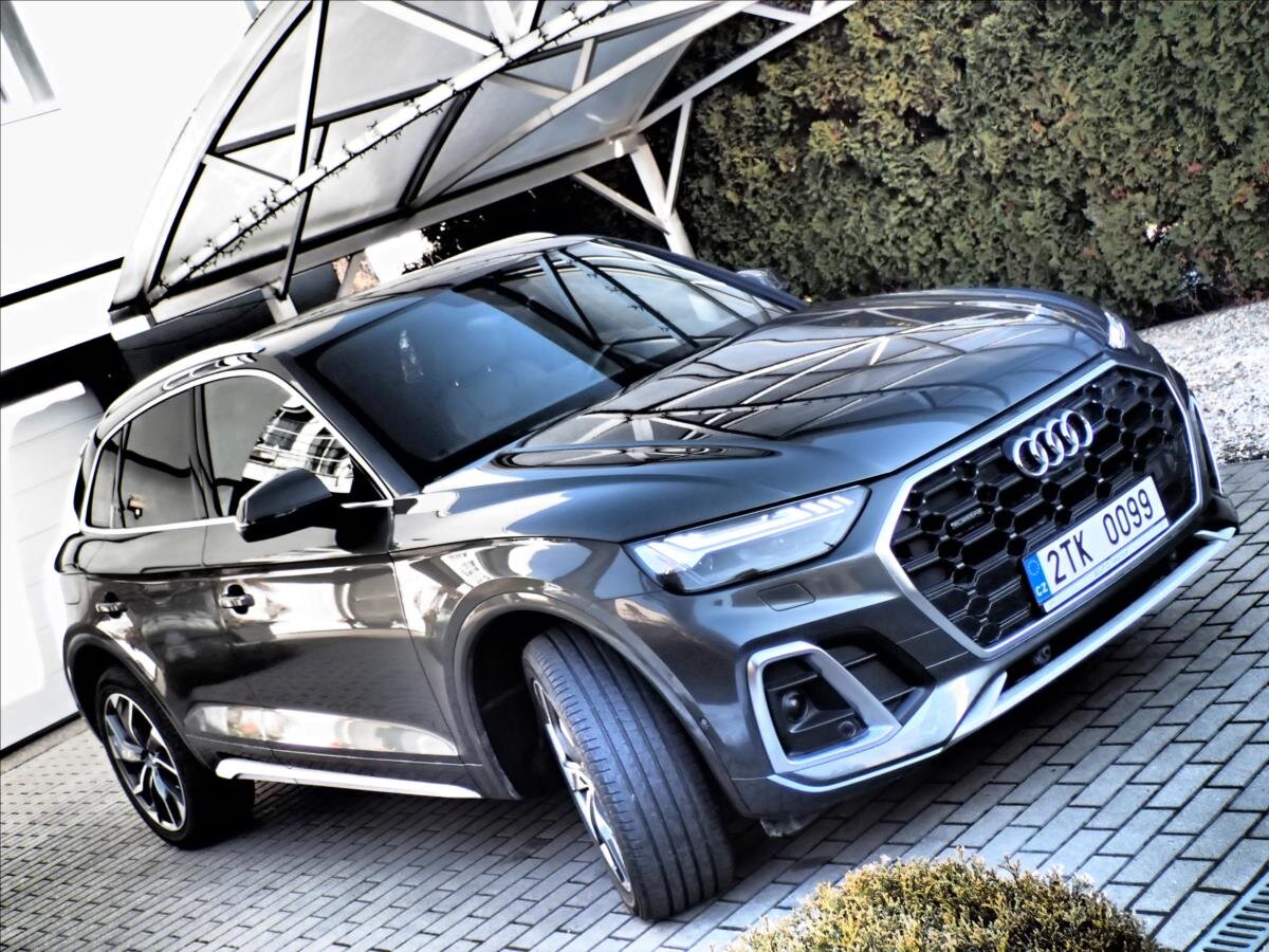 Audi Q5 SUV 2,0 l 150 kw