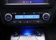 Toyota Avensis Kombi 2,0 l 105 kw