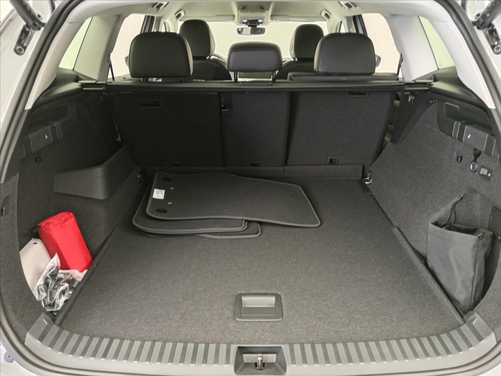 Volkswagen Tayron SUV 2,0 l 110 kw