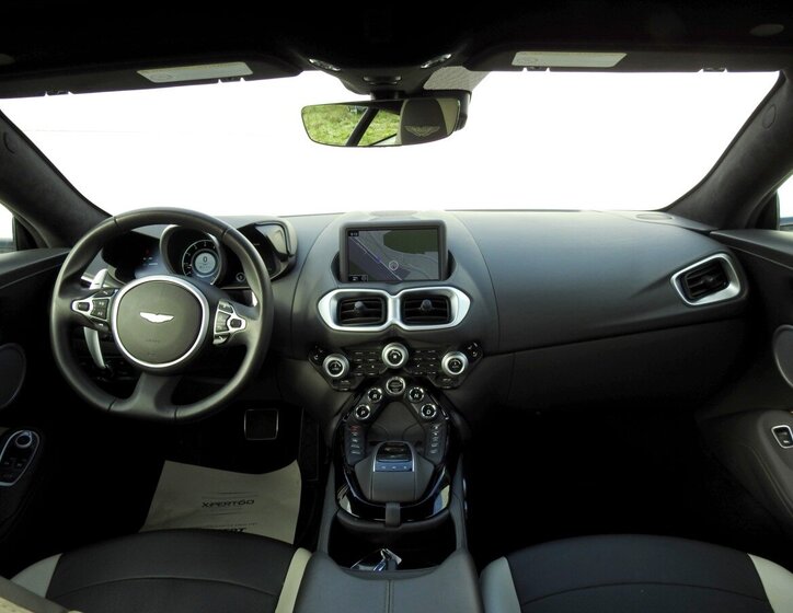 Aston Martin Vantage Kupé 4,0 l 375 kw