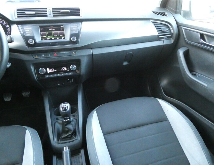 Škoda Fabia Hatchback 999,0 55 kw