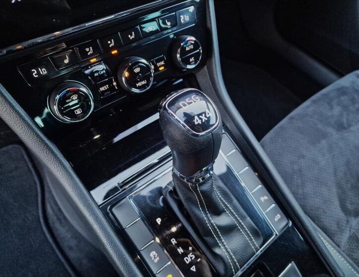 Škoda Superb Kombi 2,0 l 140 kw