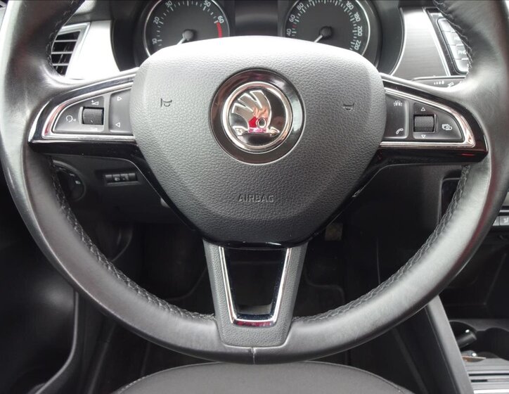 Škoda Fabia Hatchback 999,0 70 kw