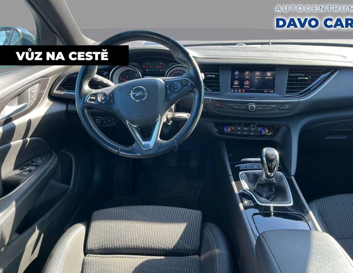 Opel Insignia Kombi 2,0 l 128 kw