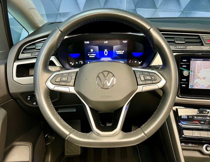 Volkswagen Touran Ostatní 1,5 l 110 kw