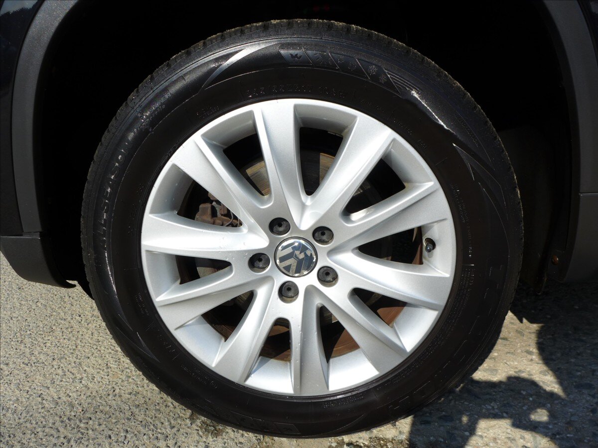 Volkswagen Tiguan SUV / Terénní 2,0 l 125 kw