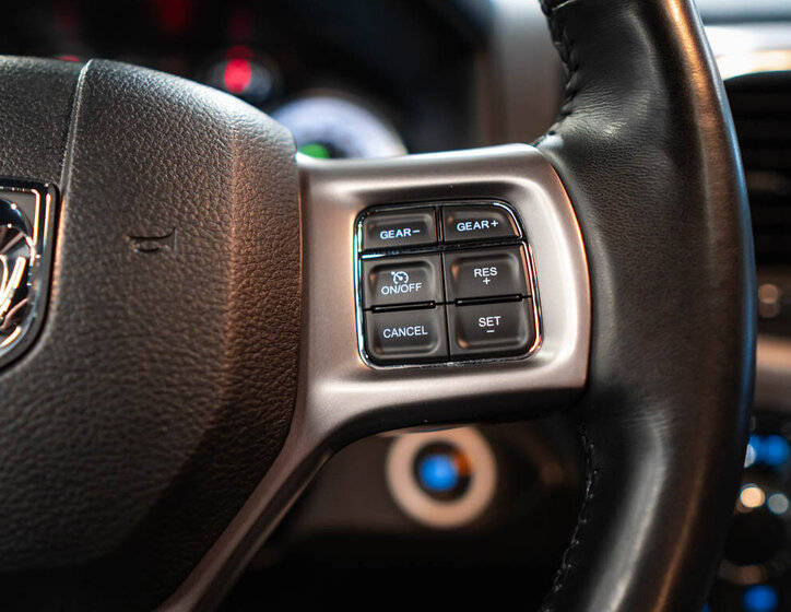 Dodge RAM Pick-up 5,7 l 291 kw