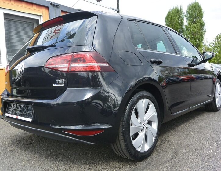 Volkswagen Golf Hatchback 1,2 l 63 kw